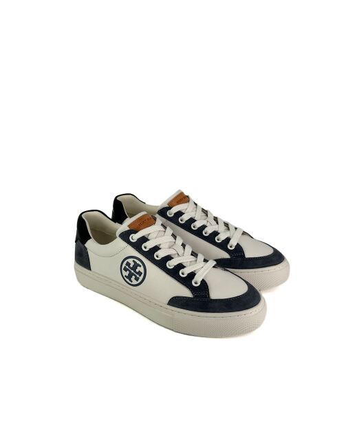 Sneakers aus Leder im Farbblock-Design in Marineblau/Weiß