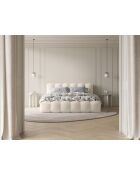 Cama cómoda Cameron de terciopelo beige con cabecero - 226x186x95 cm