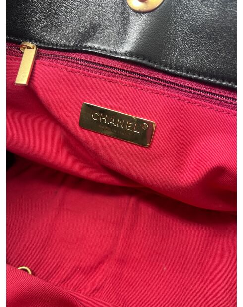Chanel 19 Schwarze Tragetasche - 10x32,5x23,5 cm - Sehr guter Zustand