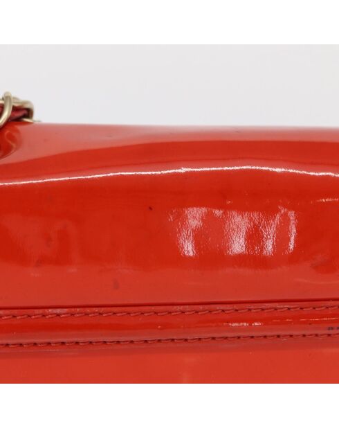 Oranje schoudertas met kettingklep - 27x12x3 cm - Goede conditie