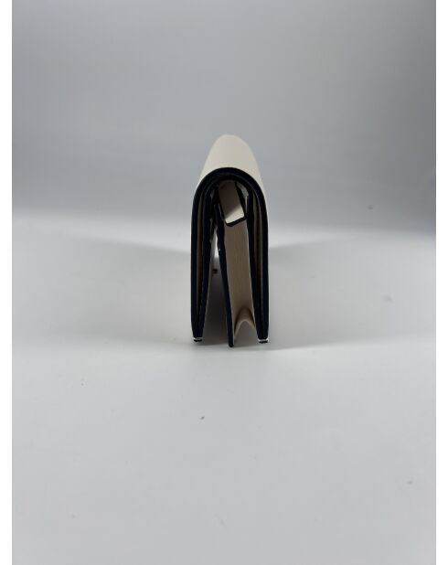 Estuche Rockstud color crema, 11 x 8 x 3 cm, nuevo estado