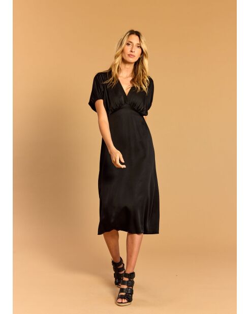 Kiara Schwarzes Kleid