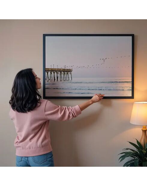 Peinture d'oiseaux volant au-dessus de la jetée - 50x70 cm