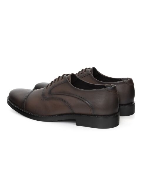 Derbis de cuero marrón Librato