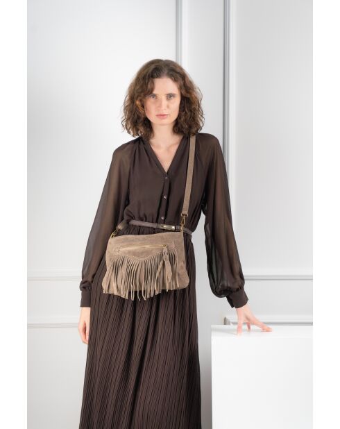 Nox Schultertasche aus taupefarbenem Samt aus Leder - 22x28x2 cm