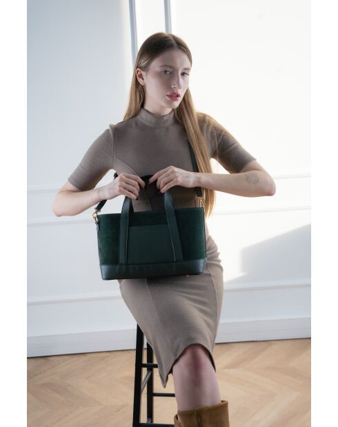 Belly Green Handtasche aus Samtleder - 35x21x12 cm