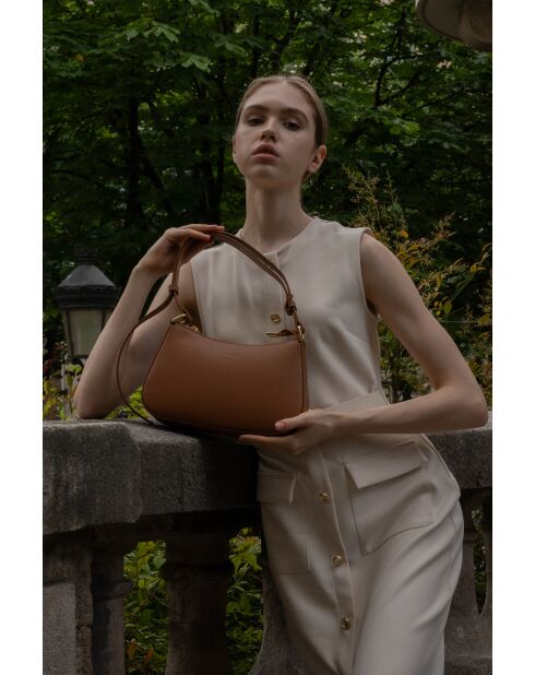 Juna Schultertasche aus Kamelleder - 26x16x6 cm