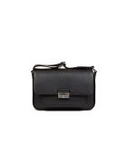 Bradshaw Mittelgroße Umhängetasche aus Leder, 23,5 x 6,4 x 5,7 cm, Schwarz