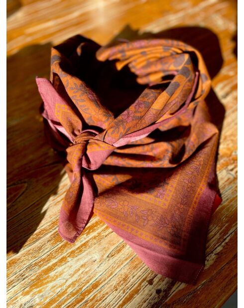 Schal aus 100% karamellfarbener Baumwolle - 100x100cm