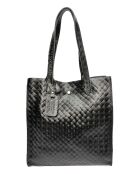 Zwarte leren schoudertas van Roxane - 33x31x9 cm