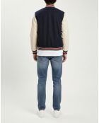 Marineblauwe bruine teddybeer van wol en leer