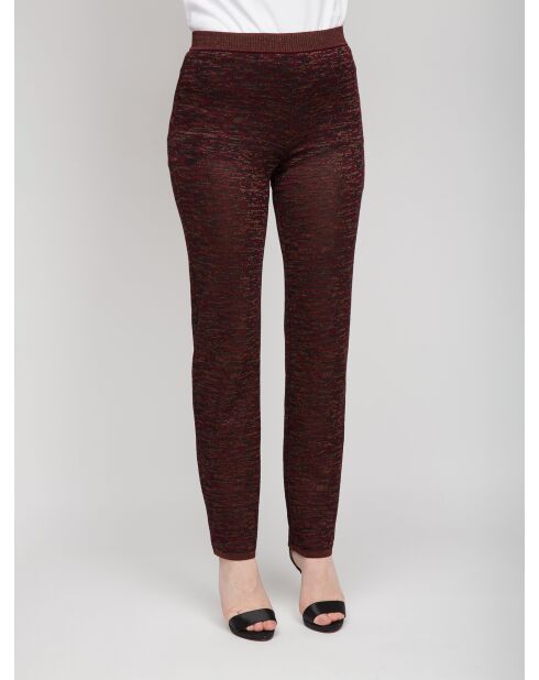 Pantalon bordeaux et Fabienne marron