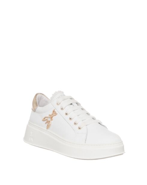 Witte sneakers van kalfsleer van Alix