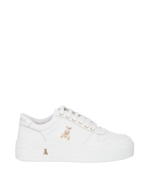 Zapatillas Justine de piel de becerro blancas