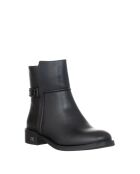 9284 Zwarte enkellaarzen van eco-leer