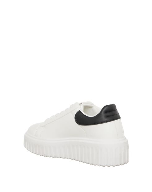 9208 witte sneakers