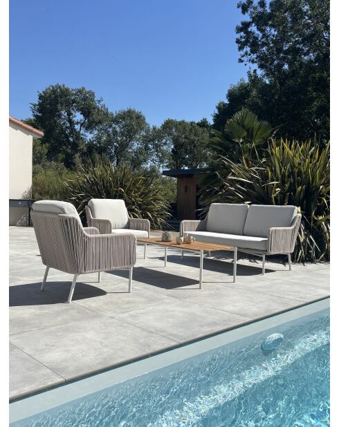 Niedrige Gartenmöbel von Orella Grège