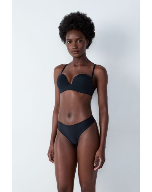 Pure Fit zwarte string