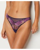 Exaltee string met bosbessen