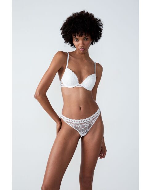 Patchouli ecru tanga