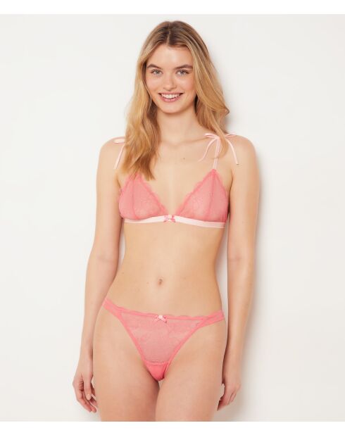 Sentimentele roze string met snoep