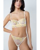 Weelderige lichtgele string