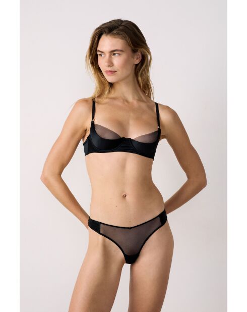 Mitternachtsschwarzer Tanga