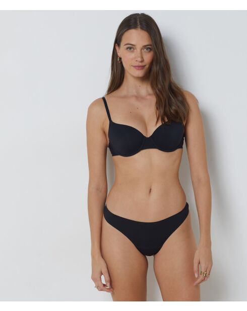 Selene zwarte string