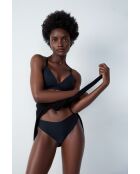 Pure Fit zwarte string