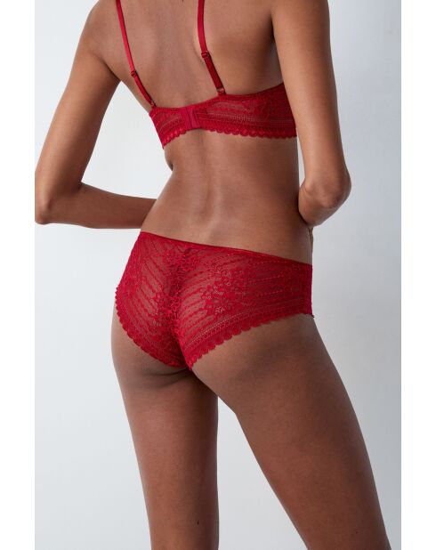 Shorty, kardinaal uit Panama