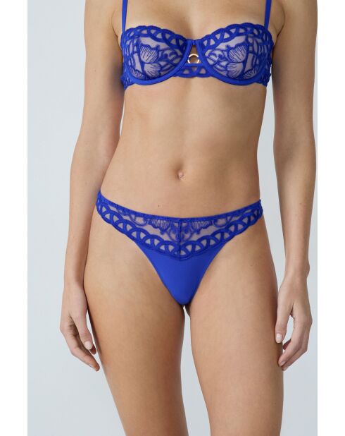 String Patchouli indigo