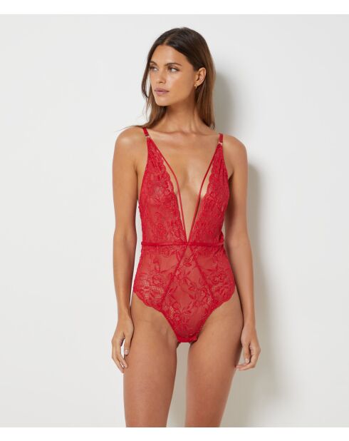 Body une pièce sans armatures Envoutante rouge