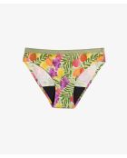 Aya Menstruationshöschen mit grünem Hintergrund