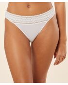 Herrliches weißes Höschen