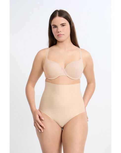 Beiges Höschen von Control Byetam