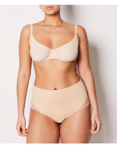 Byetam Power Lace beiges Höschen