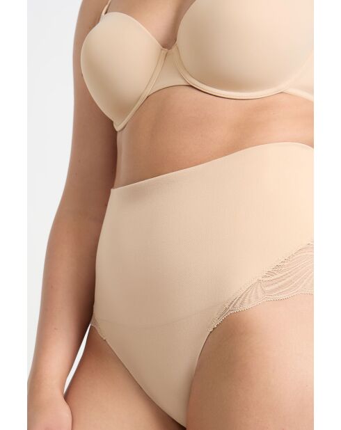 Byetam Power Lace beiges Höschen