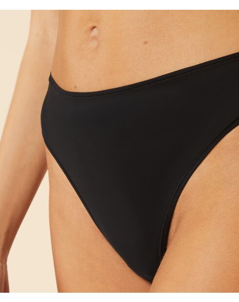 Perfect zwart slipje van katoen