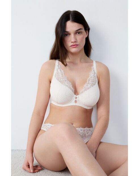 Brillance ecru bh met beugel nr. 6