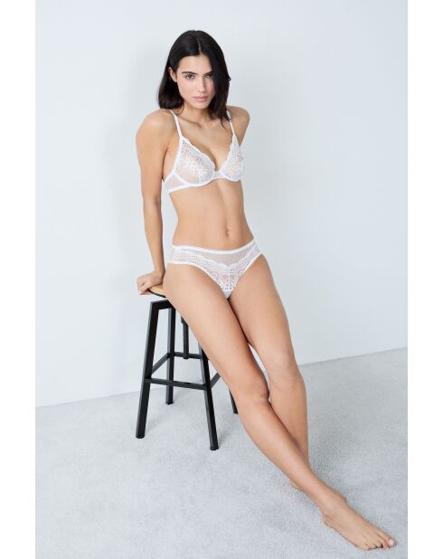 Sujetador con aros en color crudo Sun Kiss