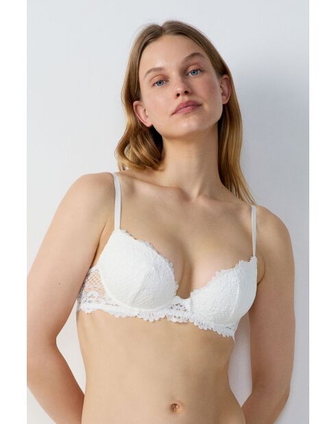 Success Pearl beugelbeha nr. 5