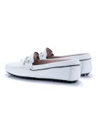 Weiße Mokassins aus Leder von Sarisol