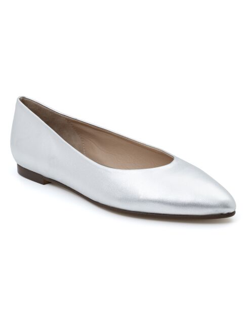 Zilveren leren ballerina's van Aneta