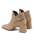 Selila beigefarbene Velourslederstiefel