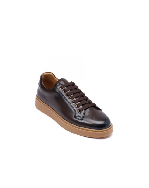 Camille klassieke donkerbruine leren sneakers