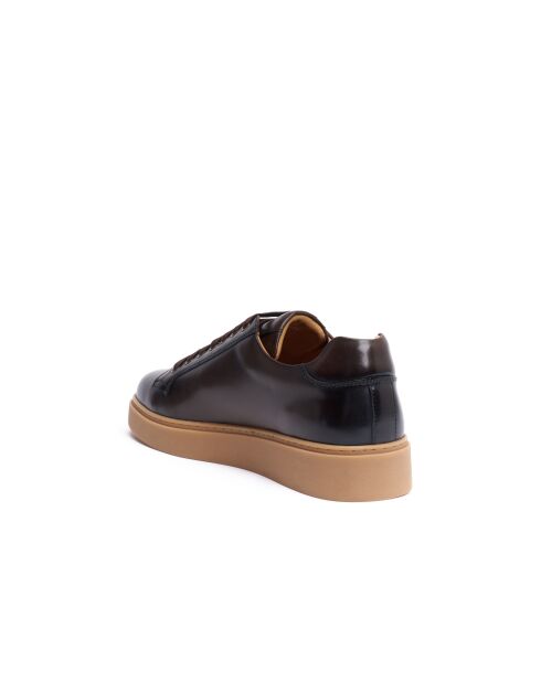 Camille klassieke donkerbruine leren sneakers