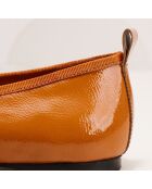 Ballerines en cuir verni Camille camel
