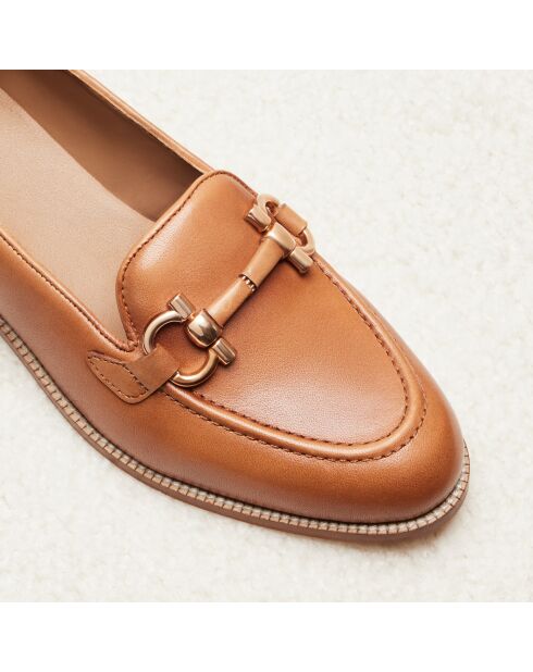 Mokassins aus Leder mit Kamelblütenmotiv