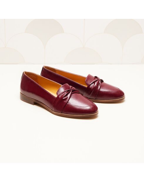 Burgunderrote Mokassins Camélia aus Lackleder