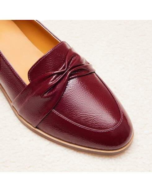 Burgunderrote Mokassins Camélia aus Lackleder